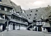 09-Alte-Hofhaltung