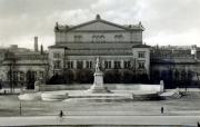 08-Blick-auf-Moltke-Denkmal-und-Krolloper-Reichstag-1935