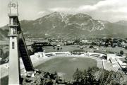 09-Olymoia-Skistadion-mit-38-m-hohen-Sprungturm---Garmisch-Patenkirchen