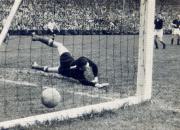 29-Rahn-trifft-zum-Endstand-3-zu-2